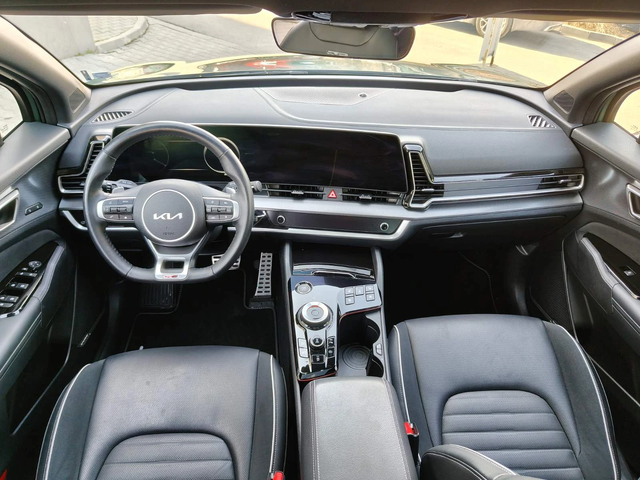 Kia Sportage GT - Line - автомобили, коли, обяви за нови и употребявани 8