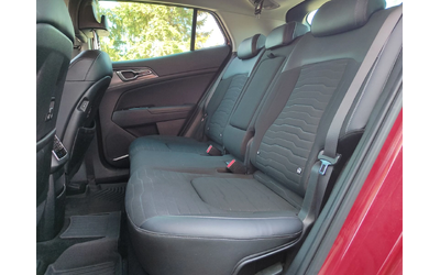 Kia Sportage Executive - автомобили, коли, обяви за нови и употребявани 9