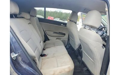 Kia Sportage - автомобили, коли, обяви за нови и употребявани 8