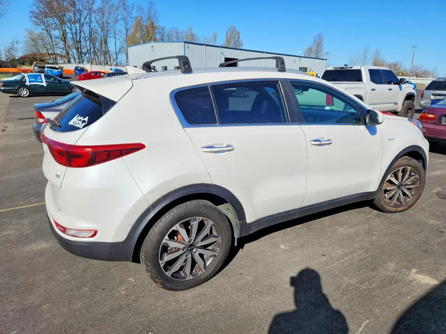 Kia Sportage EX - автомобили, коли, обяви за нови и употребявани 4