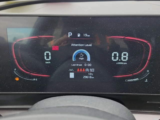 Kia Sportage EX| ПОДГРЕВИ| ПАНОРАМА| 2 ЧИФТА ГУМИ| 2 КЛЮЧА| - автомобили, коли, обяви за нови и употребявани 9
