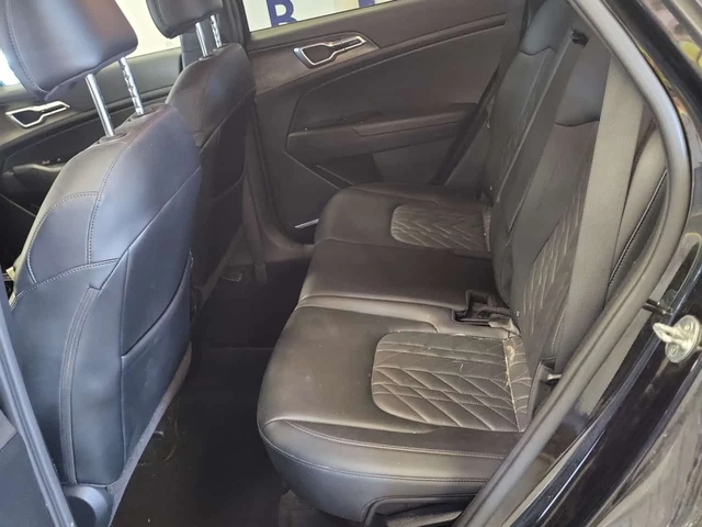 Kia Sportage X LINE/CARFAX/Подгрев/2 Ключа/ - автомобили, коли, обяви за нови и употребявани 9
