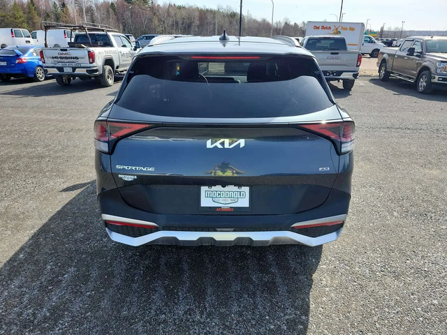 Kia Sportage * AWD * CARPLAY * ПОДГРЕВ * КАМЕРА - автомобили, коли, обяви за нови и употребявани 3