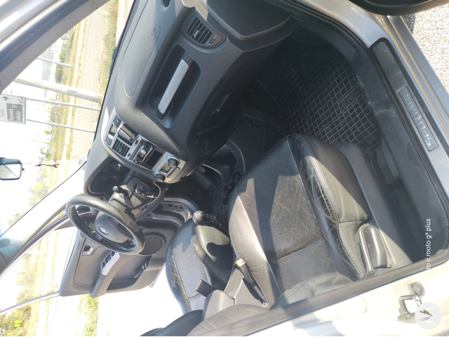 Kia Sportage. 4х4 .КОЖА - автомобили, коли, обяви за нови и употребявани 15