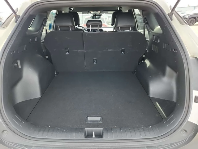 Kia Sportage X LINE/CARFAX/Подгрев/ - автомобили, коли, обяви за нови и употребявани 12