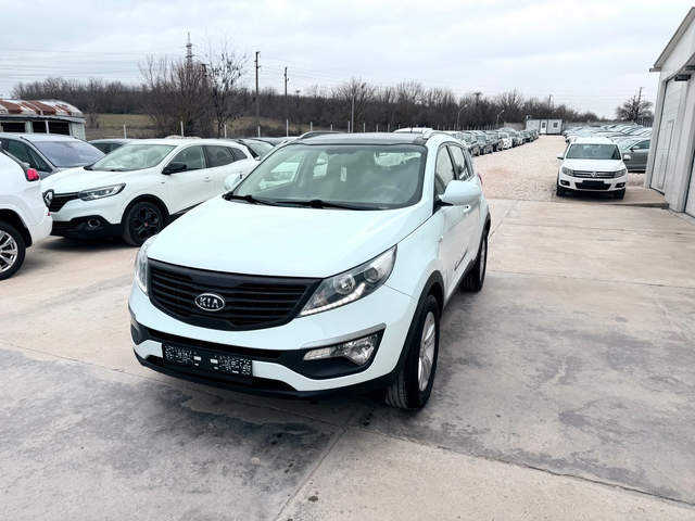 Kia Sportage 2.0i 163k.c* Led* BRC* Panorama* - автомобили, коли, обяви за нови и употребявани 0