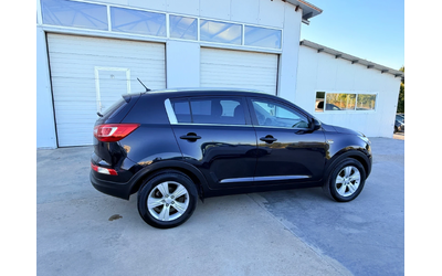 Kia Sportage 1.6i 136k.c * Nova* UNIKAT* - автомобили, коли, обяви за нови и употребявани 10