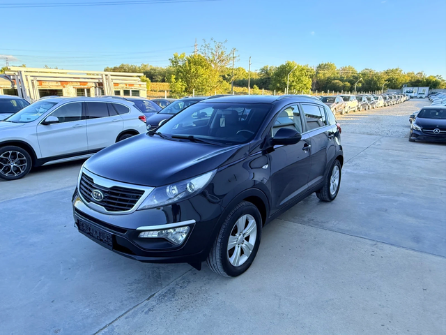 Kia Sportage 1.6i 136k.c * Nova* UNIKAT* - автомобили, коли, обяви за нови и употребявани 1