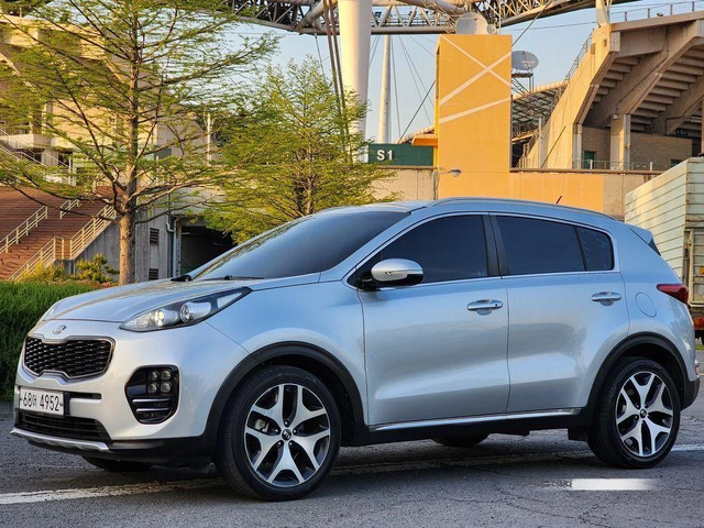 Kia Sportage Diesel 2WD Noblesse  * НАЙ-ДОБРА ЦЕНА В БЪЛГАРИЯ* - автомобили, коли, обяви за нови и употребявани 2