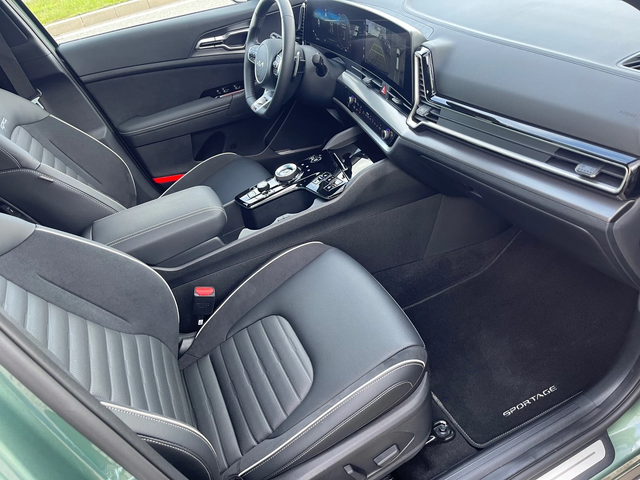 Kia Sportage GT-line\plug-in - автомобили, коли, обяви за нови и употребявани 5