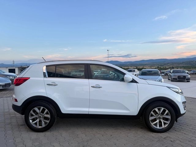 Kia Sportage 1.6 Газ.инжекцион  Собствен лизинг !!! - автомобили, коли, обяви за нови и употребявани 3