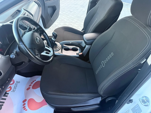 Kia Sportage 1.6 Газ.инжекцион  Собствен лизинг !!! - автомобили, коли, обяви за нови и употребявани 8