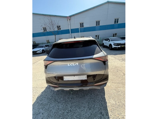 Kia Sportage 2.0 CRDI - OЧАКВАН ВНОС - автомобили, коли, обяви за нови и употребявани 1