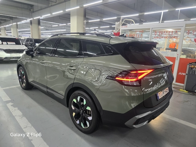 Kia Sportage 2.0 CRDI - OЧАКВАН ВНОС - автомобили, коли, обяви за нови и употребявани 5