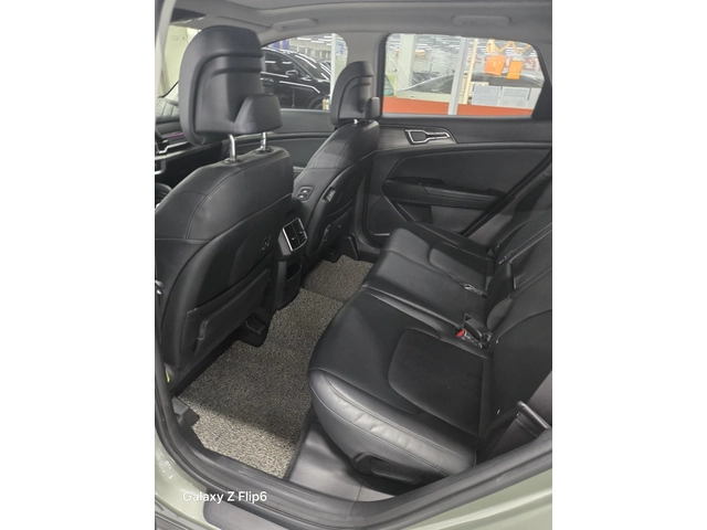 Kia Sportage 2.0 CRDI - OЧАКВАН ВНОС - автомобили, коли, обяви за нови и употребявани 8