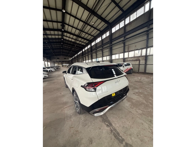 Kia Sportage 1.6 HEV - ОЧАКВАН ВНОС - автомобили, коли, обяви за нови и употребявани 3