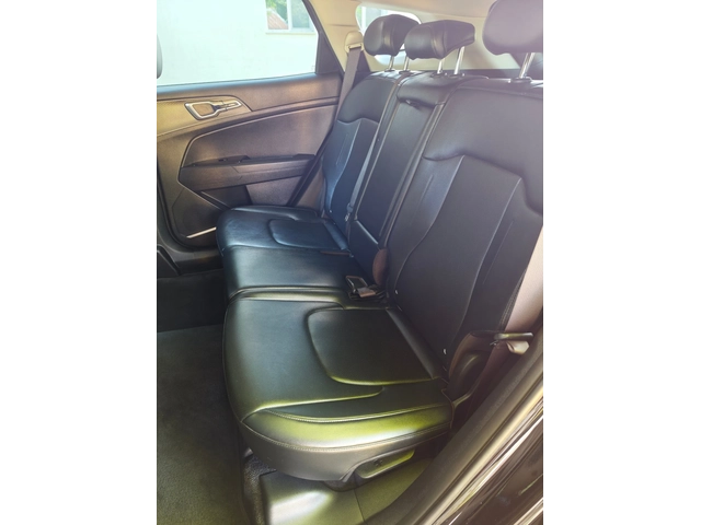 Kia Sportage 2.0 CRDI 4x4 - автомобили, коли, обяви за нови и употребявани 16