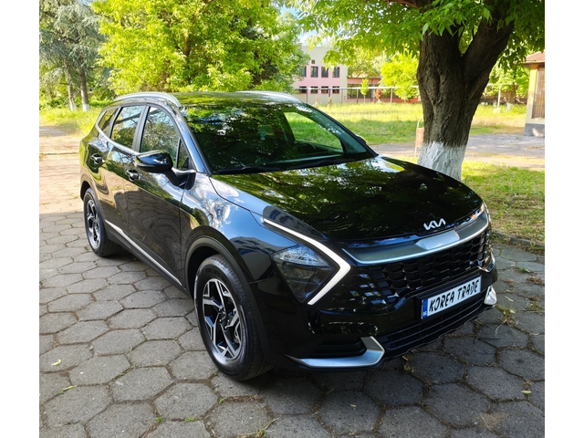 Kia Sportage 2.0 CRDI 4x4 - автомобили, коли, обяви за нови и употребявани 1