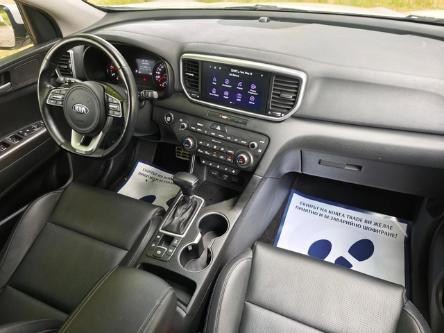 Kia Sportage 1.6 CRDI 4x4 - автомобили, коли, обяви за нови и употребявани 10