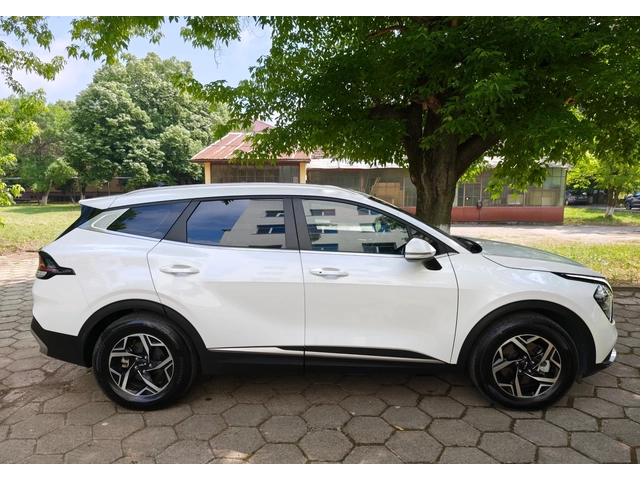 Kia Sportage 2.0 CRDI 4x4 - автомобили, коли, обяви за нови и употребявани 2