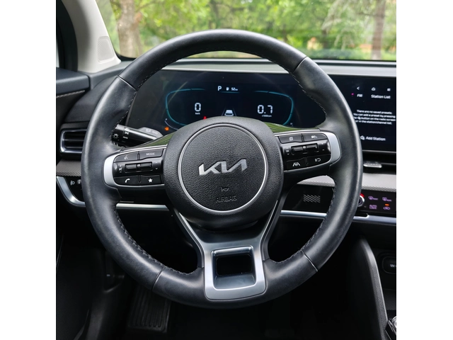 Kia Sportage 2.0 CRDI 4x4 - автомобили, коли, обяви за нови и употребявани 10