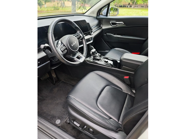 Kia Sportage 2.0 CRDI 4x4 - автомобили, коли, обяви за нови и употребявани 8