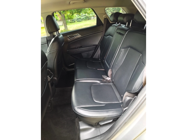 Kia Sportage 2.0 CRDI - автомобили, коли, обяви за нови и употребявани 16