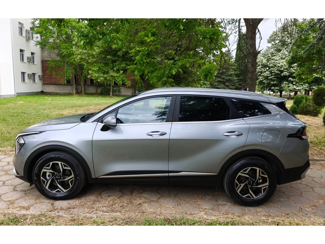 Kia Sportage 2.0 CRDI - автомобили, коли, обяви за нови и употребявани 2