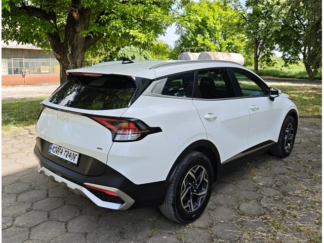 Kia Sportage 2.0 CRDI 4x4 - автомобили, коли, обяви за нови и употребявани 3