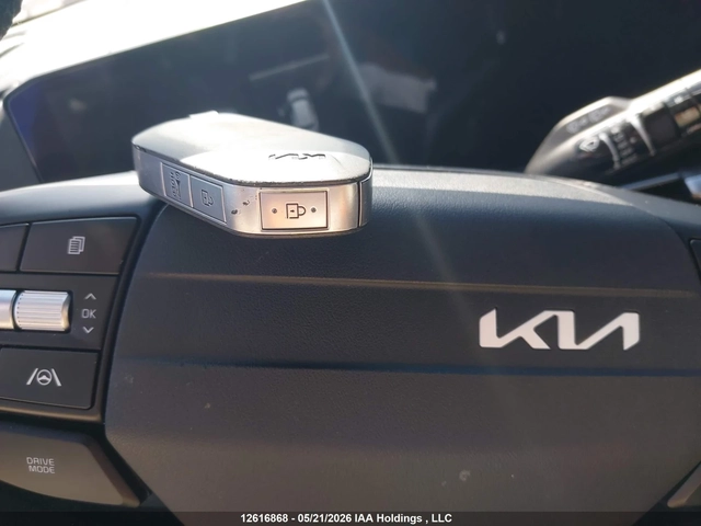 Kia Sportage LX - автомобили, коли, обяви за нови и употребявани 9