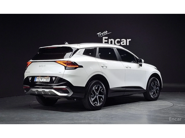 Kia Sportage HYBRID* SIGNATURE* ОБДУХВАНЕ* ДИСТРОНИК* 360КАМЕРА - автомобили, коли, обяви за нови и употребявани 1