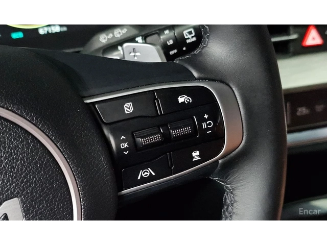 Kia Sportage HYBRID* SIGNATURE* ОБДУХВАНЕ* ДИСТРОНИК* 360КАМЕРА - автомобили, коли, обяви за нови и употребявани 9