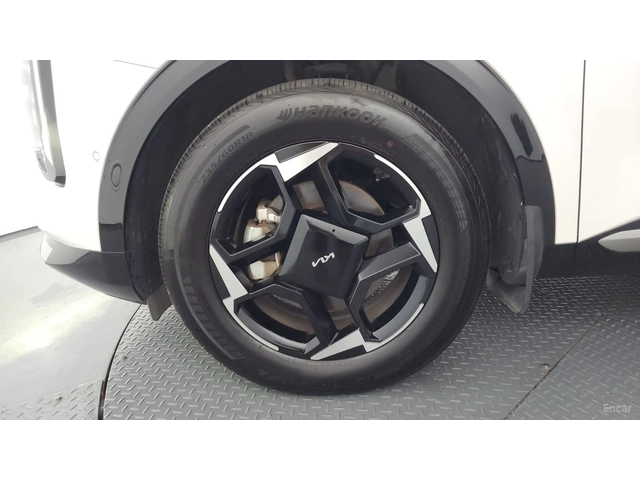 Kia Sportage LPG* ОБДУХВАНЕ* 360 КАМЕРА* - автомобили, коли, обяви за нови и употребявани 4