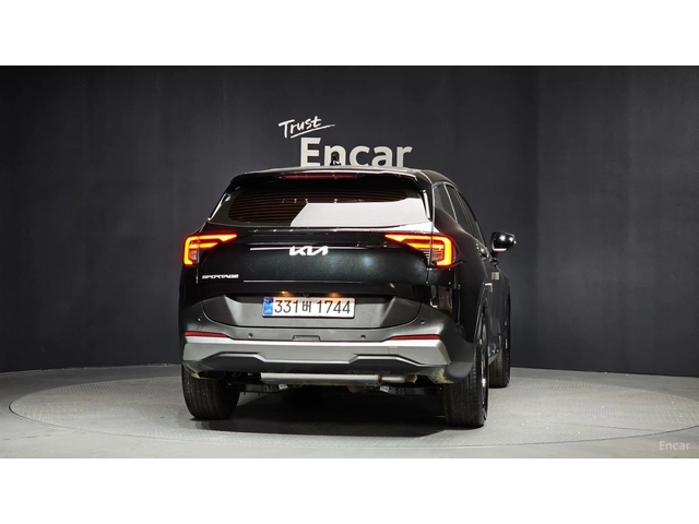 Kia Sportage Prestige* ПОДГРЕВ* ОБДУХВАНЕ* ДИСТРОНИК* КАМЕРА* - автомобили, коли, обяви за нови и употребявани 3