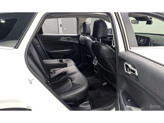 Kia Sportage 1.6T Prestige 4x4* ПОДГРЕВ* ОБДУХВАНЕ* ПАНОРАМА* - автомобили, коли, обяви за нови и употребявани 12