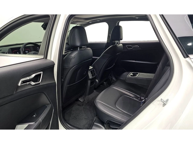 Kia Sportage 1.6T Prestige 4x4* ПОДГРЕВ* ОБДУХВАНЕ* ПАНОРАМА* - автомобили, коли, обяви за нови и употребявани 13