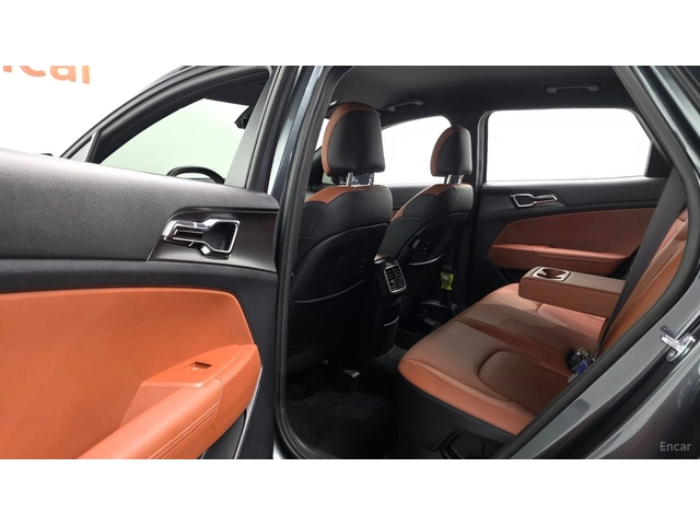 Kia Sportage HYBRID* NOBLESSE* КОЖА* ПОДГРЕВ* ОБДУХВАНЕ* КАМЕРА - автомобили, коли, обяви за нови и употребявани 9