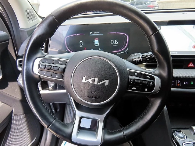 Kia Sportage 1.6 Turbo Prestige 4x4* ПОДГРЕВ* ОБДУХВАНЕ* КАМЕРА - автомобили, коли, обяви за нови и употребявани 7