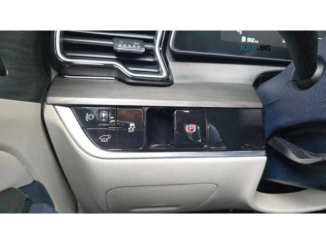 Kia Sportage SIGNATURE/PANOROOF/DRIVE-ASSISTS - автомобили, коли, обяви за нови и употребявани 12