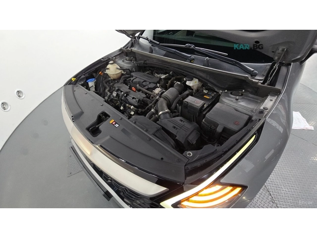 Kia Sportage SIGNATURE/PANOROOF/DRIVE-ASSISTS - автомобили, коли, обяви за нови и употребявани 16