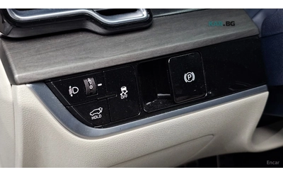 Kia Sportage SIGNATURE/2.0LPG/DRIVE-ASSISTS/PREMIUM INTERIOR - автомобили, коли, обяви за нови и употребявани 13