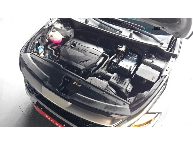 Kia Sportage SIGNATURE/2.0LPG/DRIVE-ASSISTS/PREMIUM INTERIOR - автомобили, коли, обяви за нови и употребявани 15