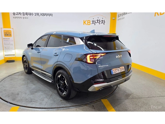 Kia Sportage 1.6T* NOBLESSE* DISTRONIC* 360* ОБДУХ* КРАЙНА ЦЕН - автомобили, коли, обяви за нови и употребявани 3