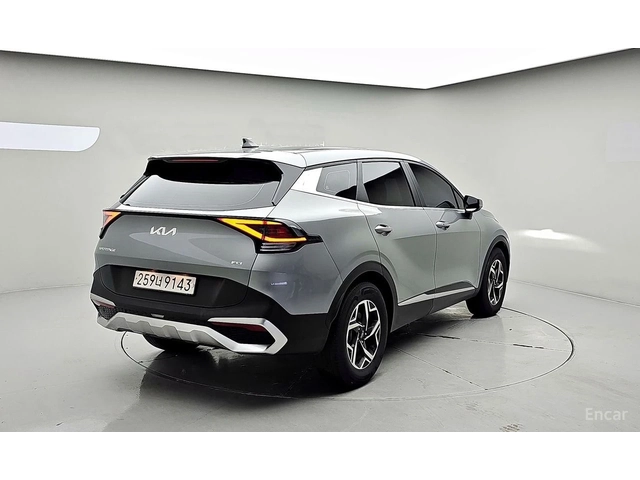 Kia Sportage 2.0D Trendy 4x4* ПОДГРЕВ* КАМЕРА* LANE ASSIST* - автомобили, коли, обяви за нови и употребявани 2