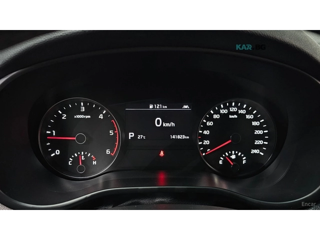 Kia Sportage 4X4* ОБДУХВАНЕ* DISTRONIC* LANE - автомобили, коли, обяви за нови и употребявани 4