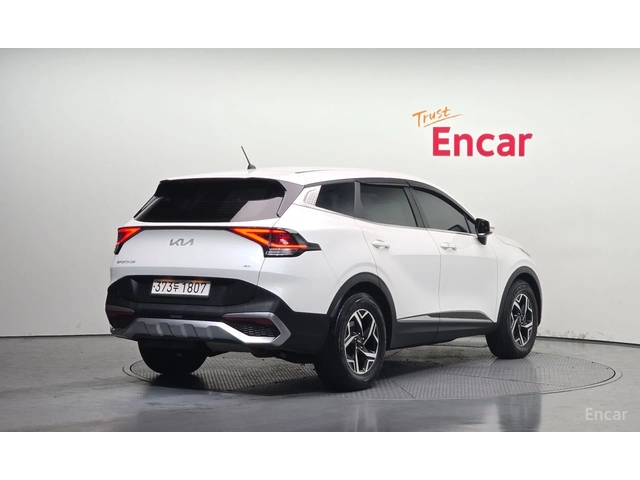Kia Sportage 2.0D Trendy* 4x4* ПОДГРЕВ* KEYLESS* КРАЙНА ЦЕНА* - автомобили, коли, обяви за нови и употребявани 1