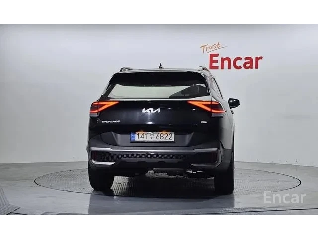 Kia Sportage 2.0 CRDi 4WD Signature Gravity | Adaptive Cruise | - автомобили, коли, обяви за нови и употребявани 3