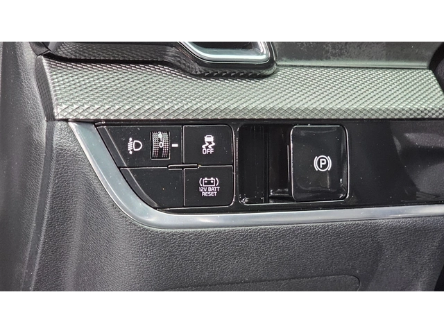 Kia Sportage Prestige | 4WD | - автомобили, коли, обяви за нови и употребявани 14