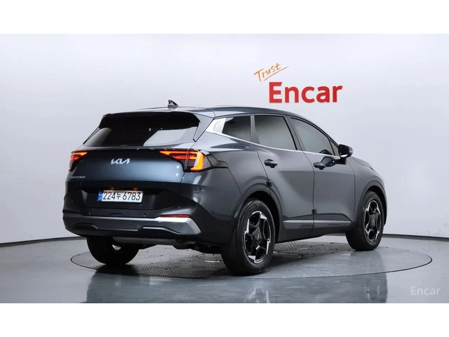 Kia Sportage 1.6T Prestige | ACC | Обдухване | Камера | 19500км - автомобили, коли, обяви за нови и употребявани 1