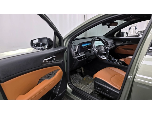 Kia Sportage 2.0 CRDi 4WD Signature Gravity - автомобили, коли, обяви за нови и употребявани 7